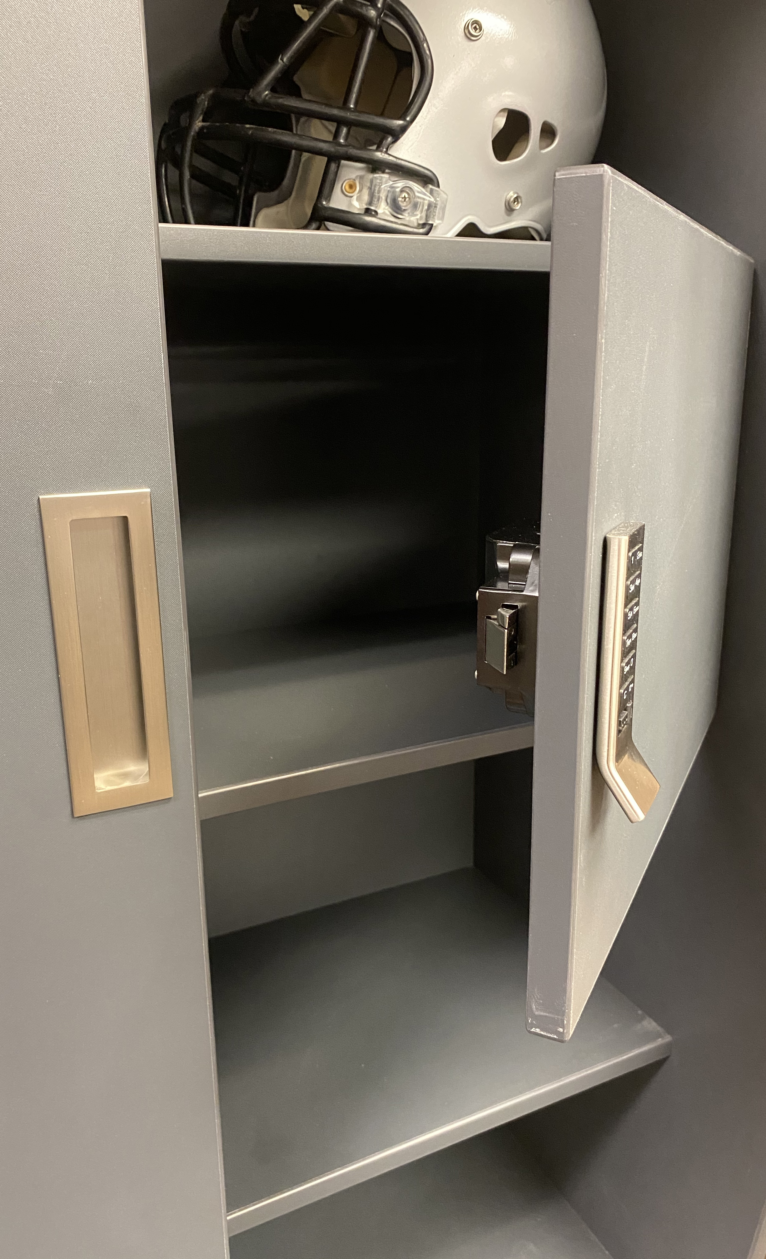 cubby-locker